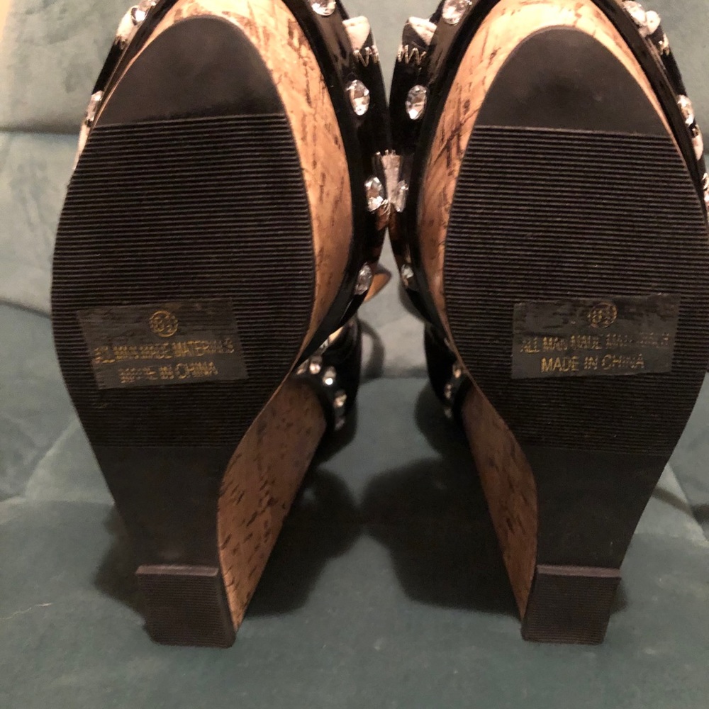 Wedges - Picture 3 of 3
